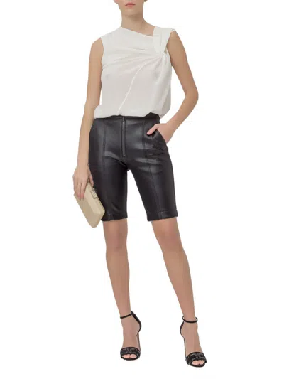 Brognano Leather Shorts In Black