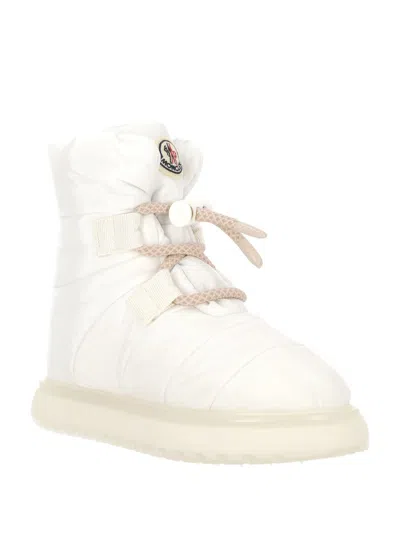 Moncler Gaia Pull Snow Boot In Multicolor