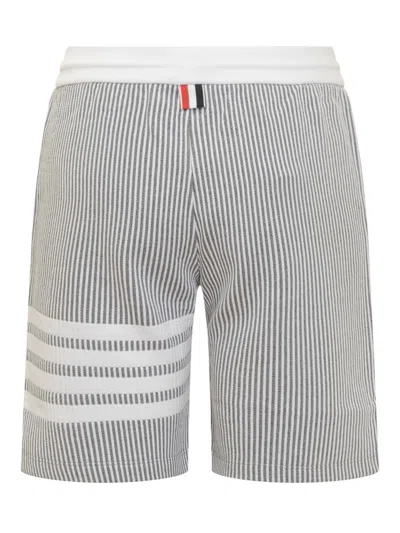 Thom Browne 4-bar Shorts In Grey