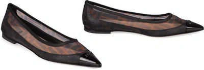 Shop Fendi Colibrì Pointy-toe Ballet Flats In Black