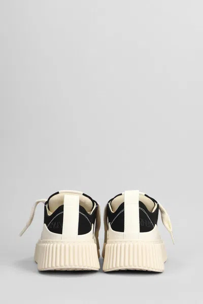 Rhun Low-top Canvas Sneakers In Black