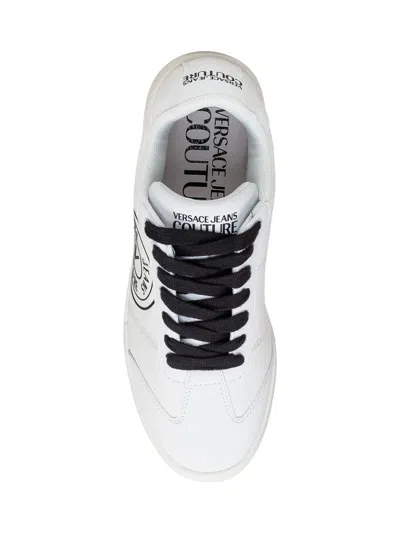 VERSACE JEANS COUTURE VERSACE JEANS COUTURE BROOKLING V-EMBLEM SNEAKER 