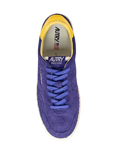 Autry Medalist Flat Sneakers In Lanzuli And Dandelion Suede In Blue