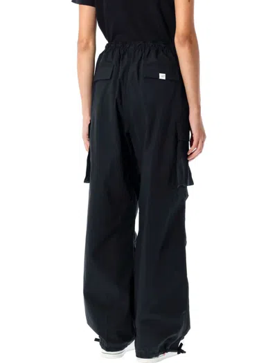 Nike Elasticated In Black
