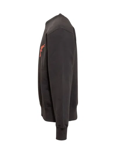 Ferragamo Logo-embroidered Sweatshirt In Black