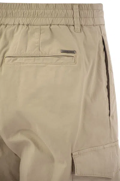 Peserico Men's Lightweight Cotton Lyocell Canvas Jogger Bermuda Shorts In Beige