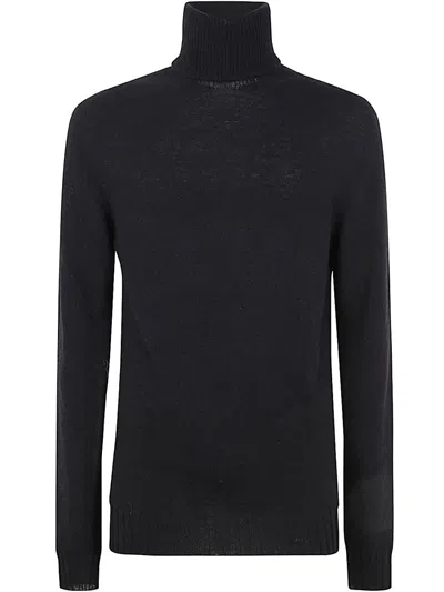Md75 Shirts In Black
