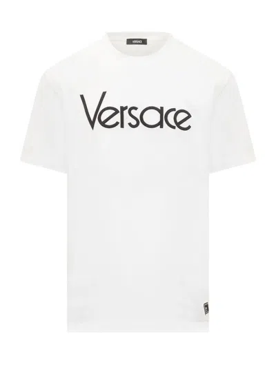 Versace White Crewneck T-shirt With Logo Lettering Print In Cotton Man In White