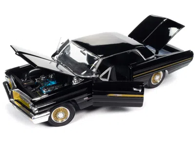 Diecast Model Autoworld 1962 Pontiac Grand Prix "fireball Roberts Edition" Starlight Black With Gold Stripes 1/18 Diecast Mo