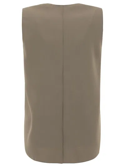 Fit V-neck Sleeveless Top In Grey