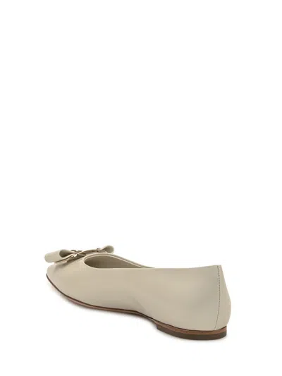 Ferragamo Zea Vara Bow Ballet Flats In Nappa Leather In Beige