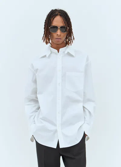Gucci Navigator Frame Sunglasses In Silver