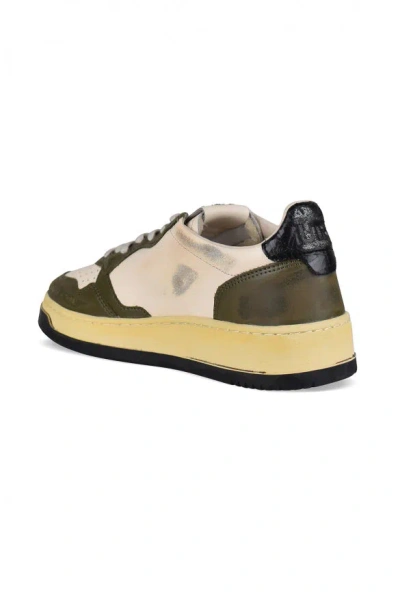 Autry Medalist Low-top Sneakers In White