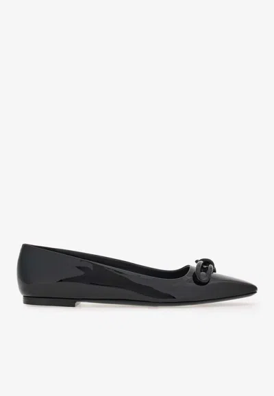 Ferragamo Annie Patent Leather Ballerina Flats In Black