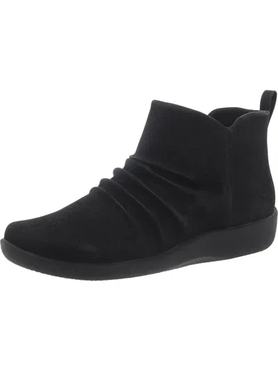 Cloudsteppers By Clarks Sillian Gemma Womens Faux Suede Zip Up Ankle Boots In Black