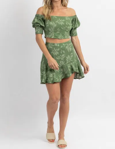 Le Lis Botanical Ruffled Hem Skirt Set In Green In Green