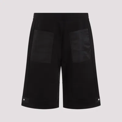 Alexander Mcqueen Men  Shorts In Black