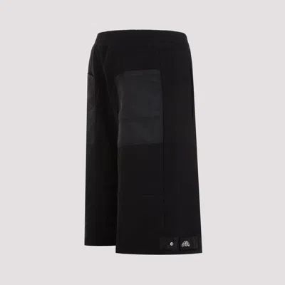 Alexander Mcqueen Men  Shorts In Black