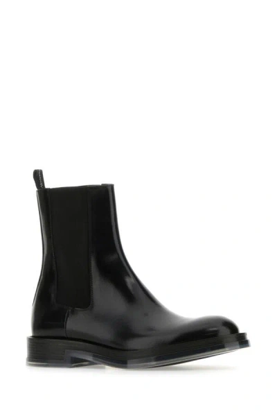 Alexander Mcqueen Float Chelsea Boots In Black