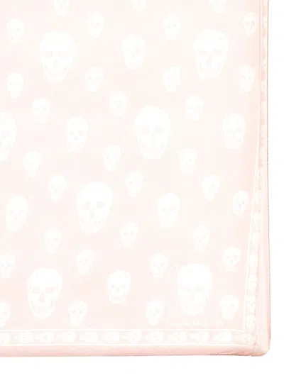 Alexander Mcqueen Men's Classic Skull Scarf In Pink