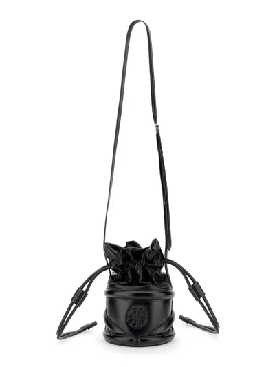 Alexander Mcqueen Women The Soft Curve Bag In Black