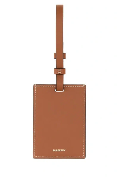 Burberry Women Printed Canvas Porte Adresse Plate In Multicolor