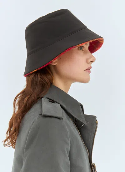 Burberry Reversible Check Fleece Bucket Hat In Black