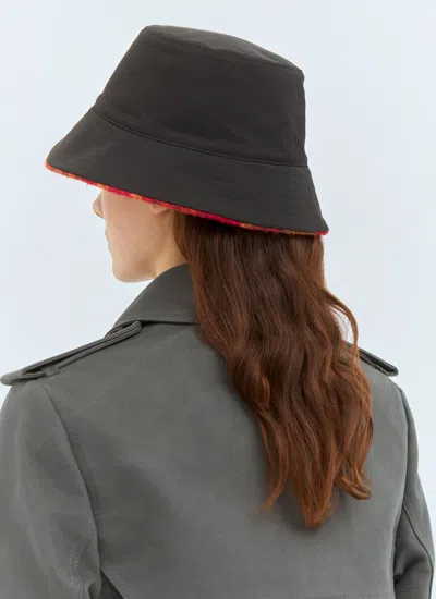 Burberry Reversible Check Fleece Bucket Hat In Black