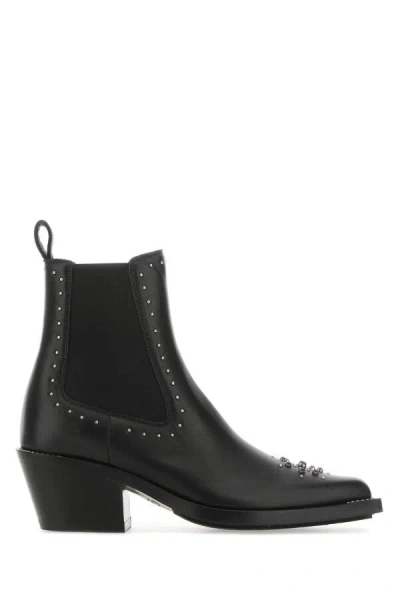 Chloé 60 Studded Leather Ankle Boots In Black