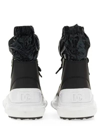 Dolce & Gabbana Lace-up Boot In Black