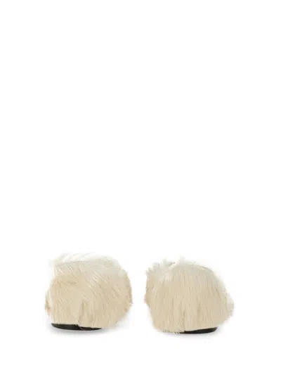 Jil Sander Pointed-toe Low Calfskin Slipper With Textured Finish In Cream