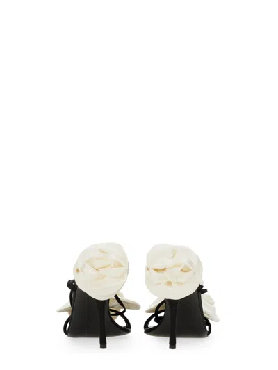 Magda Butrym Sandalo Con Dettaglio Fiore In Black