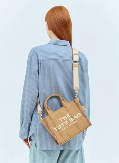Marc Jacobs Medium The Leather Tote Bag In Cream