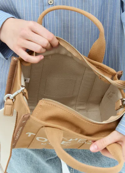Marc Jacobs Medium The Leather Tote Bag In Cream