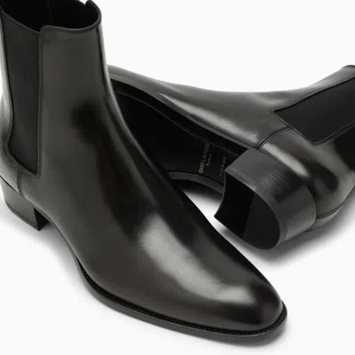 Saint Laurent Leather Wyatt Chelsea Boots In Black