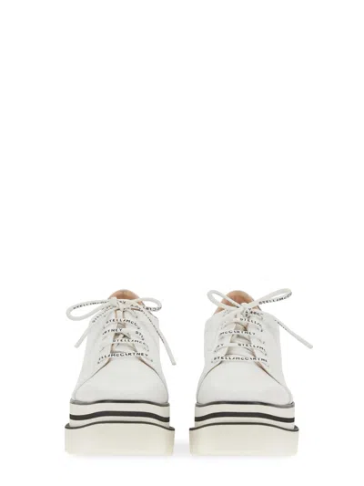 Stella Mccartney Sneakers Con Zeppa Elyse In White