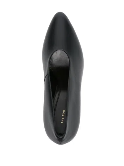 The Row Prudens 90 Leather Pumps In Black