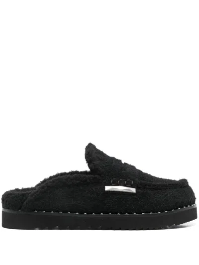 Ash Genda Black Clog In Black