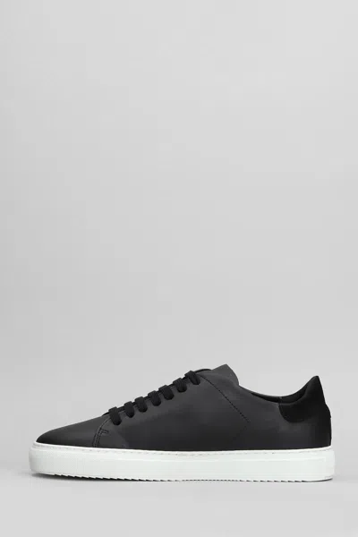 Axel Arigato '90 Clean' Black Low Top Sneakers With Logo Lettering On The Side In Black