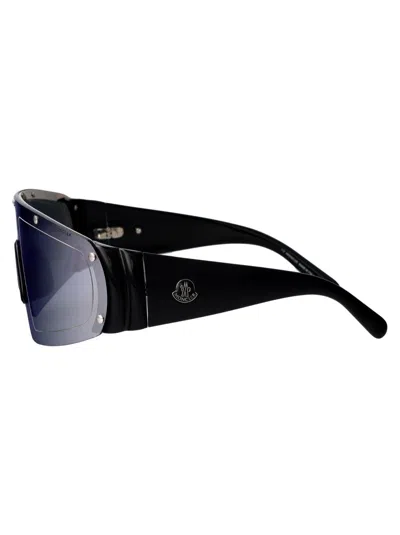 Moncler Ml0278 Sunglasses In 01c Silver