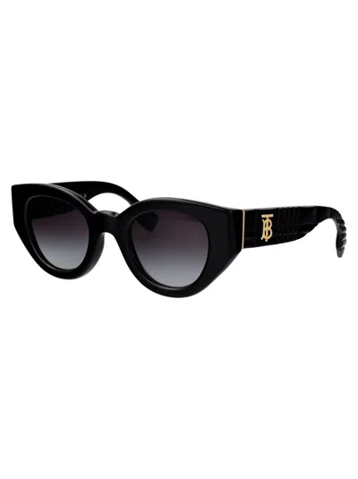 Burberry Frau Sunglass Be4390 Meadow In 30018g Black