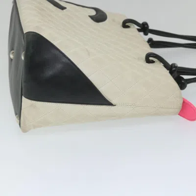 Pre-owned Chanel Cambon Line White Leather Tote Bag ()