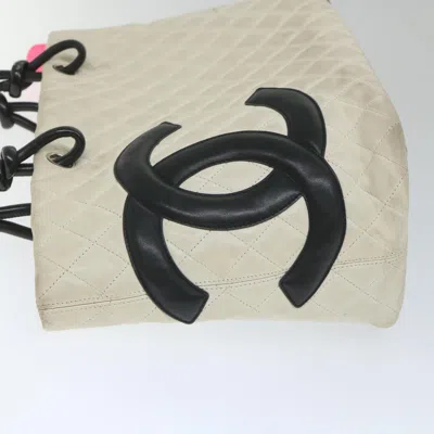 Pre-owned Chanel Cambon Line White Leather Tote Bag ()
