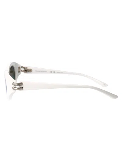 Alexander Mcqueen Alexander Mc Queen Oval Sunglasses Am0469 S 004