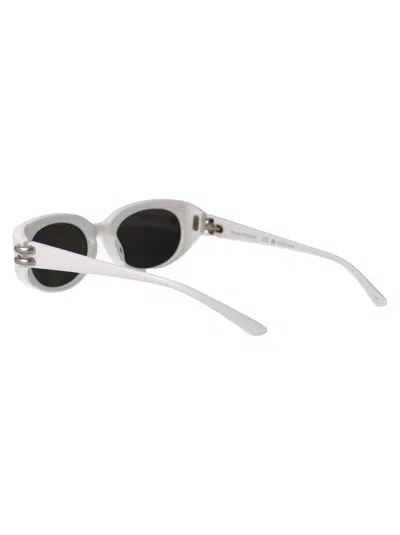 Alexander Mcqueen Alexander Mc Queen Oval Sunglasses Am0469 S 004