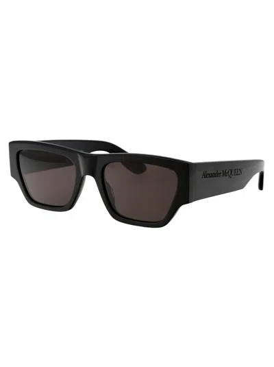 Alexander Mcqueen Alexander Mc Queen Sunglasses Am0393 S 001 In Black