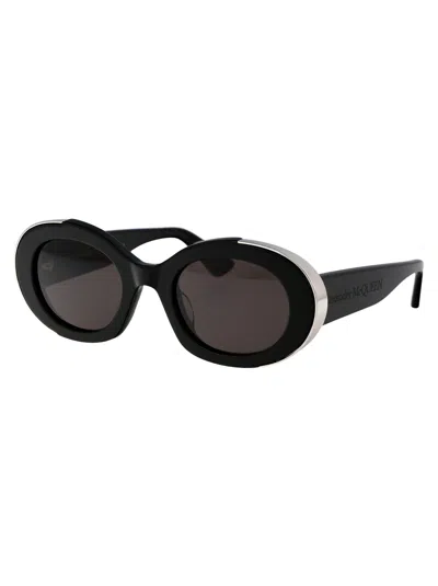 Alexander Mcqueen Alexander Mc Queen Sunglasses Am0445 S 001