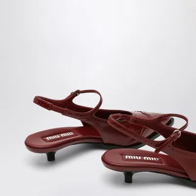 Miu Miu 35 Brogue Slingback Pumps In Brushed Leather In Red