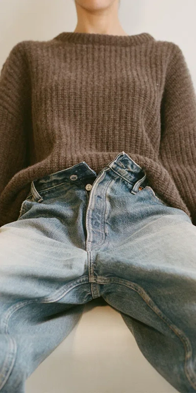 AYA MUSE CREWNECK SWEATER TAUPE 