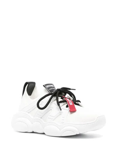 Moschino Logo-patch Low-top Sneakers In White